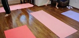 ヨガレッスン