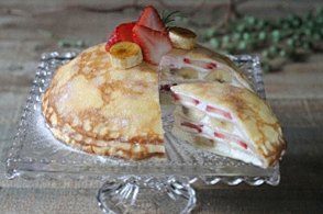 苺とバナナのミルクレープ