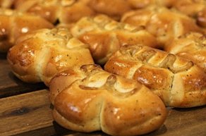 紅茶風味のクリームパン