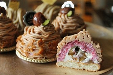 カシスと栗のモンブランタルト
